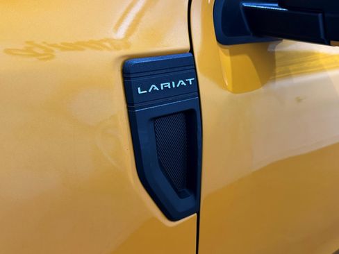 Used 2022 Ford Maverick Lariat w/ Lariat Luxury Package AWD/4WD image 51