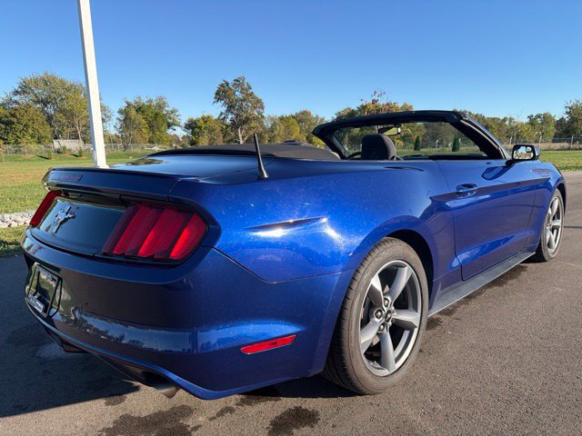 Used 2015 Ford Mustang Convertible w/ Equipment Group 051A RWD image 10