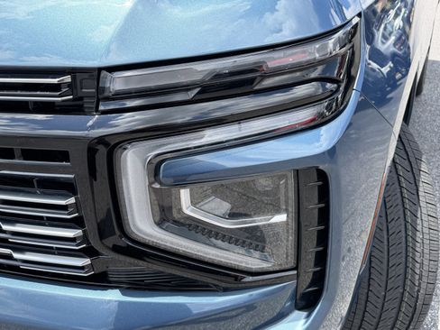Used 2025 Chevrolet Tahoe High Country AWD/4WD image 6