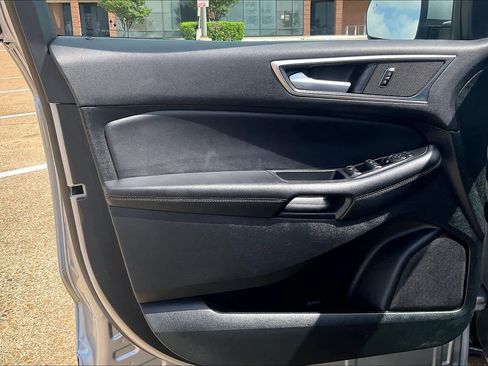 Used 2024 Ford Edge SEL image 27