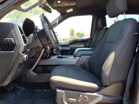 Used 2018 Ford F150 XLT w/ Equipment Group 302A Luxury AWD/4WD image 22