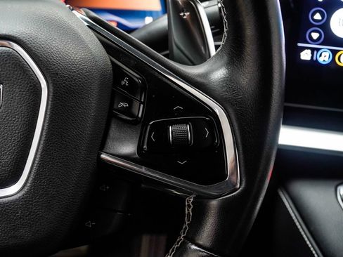 Used 2022 Chevrolet Corvette Stingray Coupe w/ 1LT RWD image 36