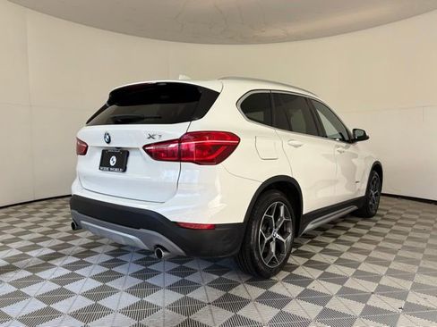 Used 2018 BMW X1 xDrive28i image 7