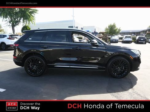 Used 2021 Lincoln Corsair Reserve w/ Equipment Group 201A image 5