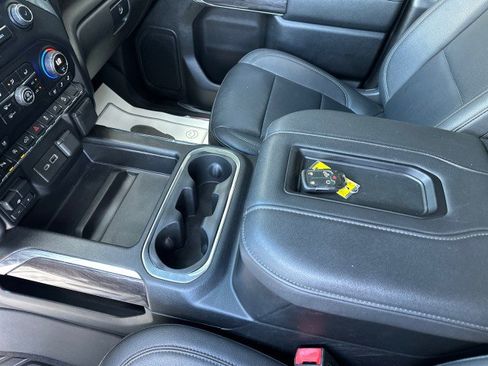 Used 2021 Chevrolet Silverado 1500 LTZ image 20