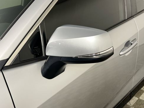 Used 2025 Toyota RAV4 SE AWD/4WD image 13