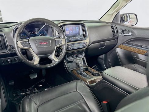 Used 2017 GMC Canyon Denali image 30