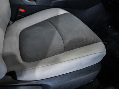 Used 2022 Toyota RAV4 XLE image 20