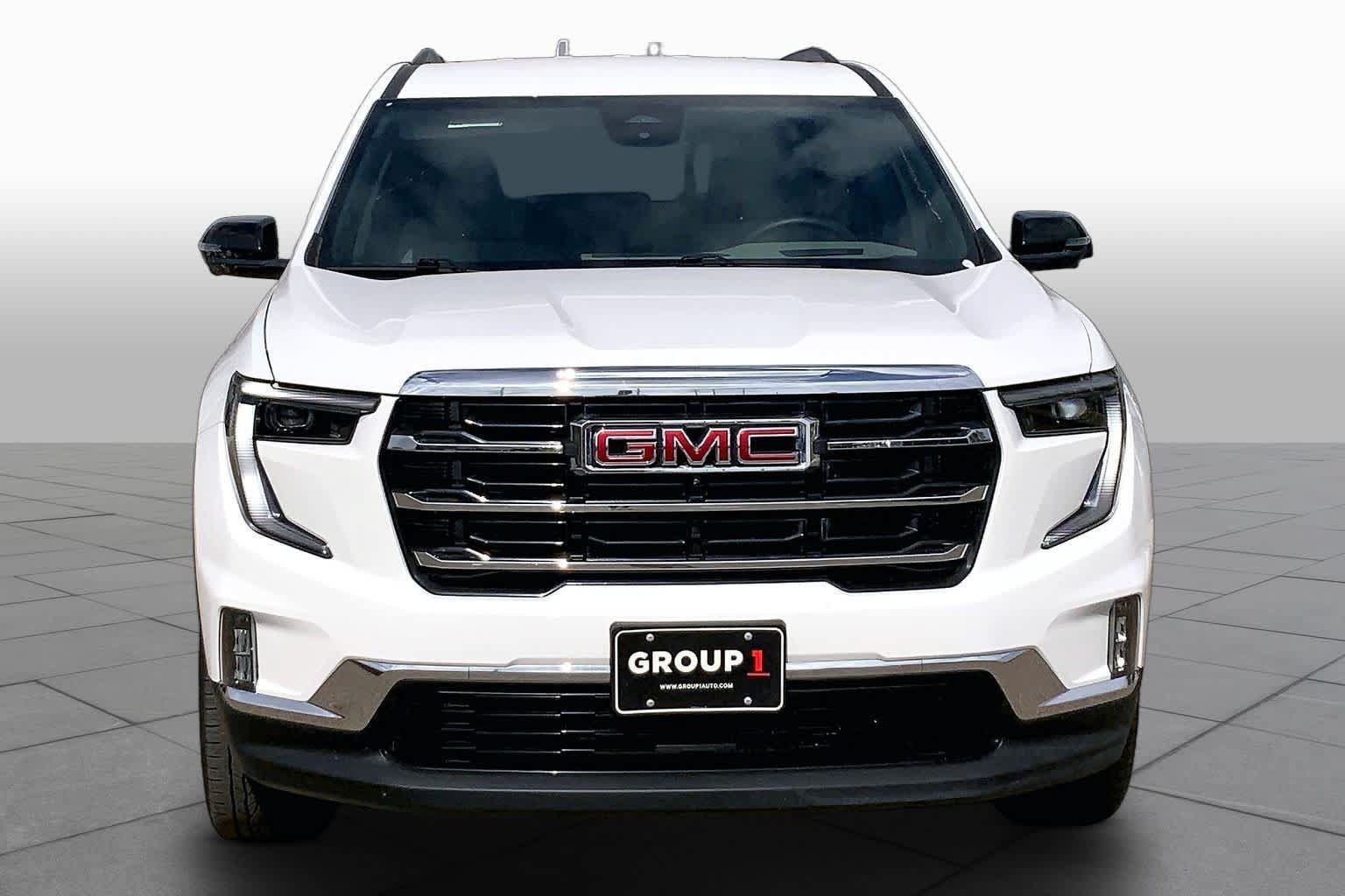 Used 2026 GMC Acadia Elevation w/ Elevation Premium Package AWD/4WD image 4