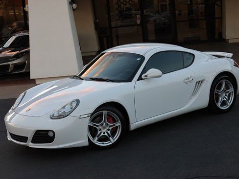Used 2009 Porsche Cayman S image 4