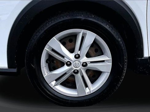 Used 2021 Nissan Kicks S image 30