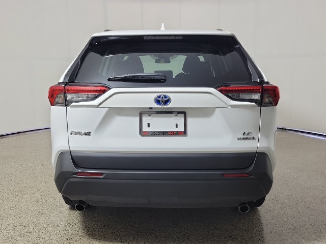 Used 2024 Toyota RAV4 LE AWD/4WD image 6