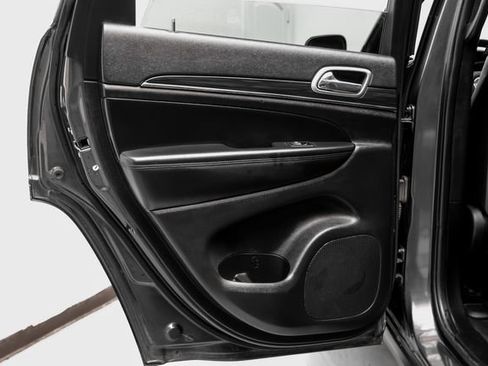 Used 2021 Jeep Grand Cherokee Limited AWD/4WD image 54