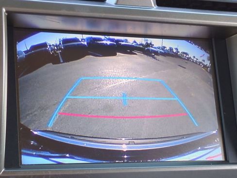 Used 2017 Lexus GX 460 image 22