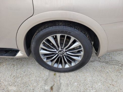 Used 2019 INFINITI QX80 Luxe w/ 22" Wheel Package image 6