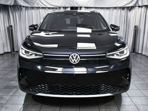 Used 2023 Volkswagen ID.4 Pro S Plus image 2