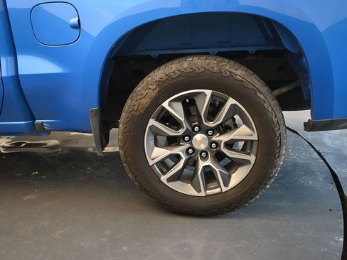 Certified 2025 Chevrolet Silverado 1500 LT w/ All Star Edition Plus image 9