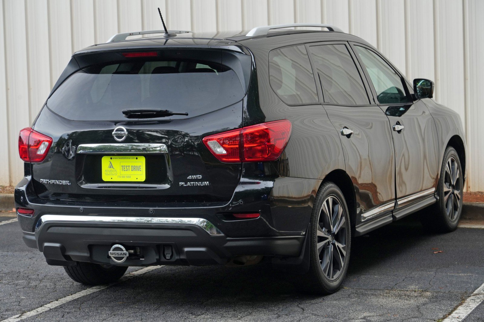 Used 2017 Nissan Pathfinder Platinum AWD/4WD image 56