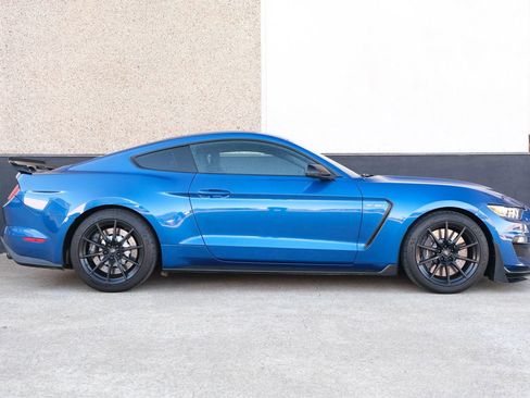 Used 2017 Ford Mustang Shelby GT350 w/ Electronics Package image 11