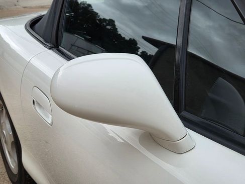 Used 1999 MAZDA MX-5 Miata image 35