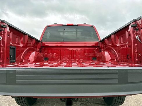 Used 2022 Ford F150 Lariat AWD/4WD image 12