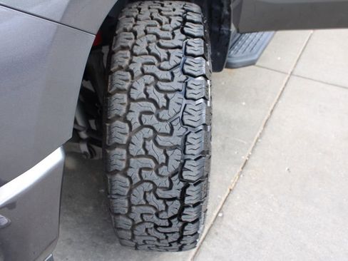 Used 2023 RAM 1500 Laramie image 13