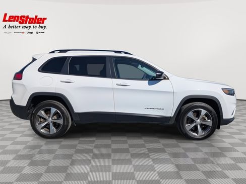 Used 2022 Jeep Cherokee Limited image 6