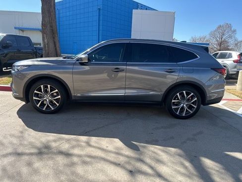 Used 2023 Acura MDX SH-AWD w/ Technology Package image 3