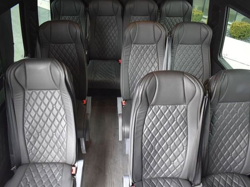 Used 2024 Mercedes-Benz Sprinter 3500 w/ Parking Package image 31