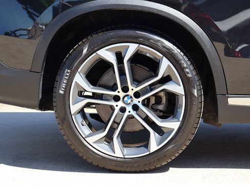 Used 2020 BMW X5 xDrive40i w/ Convenience Package image 49