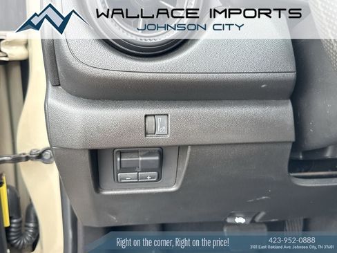 Used 2024 Chevrolet Colorado Trail Boss w/ Advanced Trailering Package AWD/4WD image 32