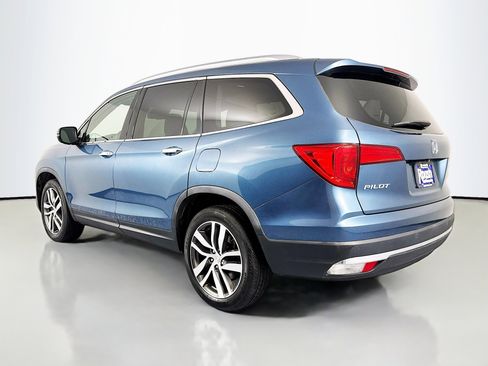 Used 2016 Honda Pilot Touring image 7