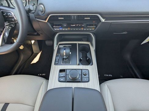 New 2026 MAZDA CX-70 3.3 Turbo w/ Preferred Package image 19