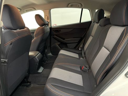 Used 2020 Subaru Crosstrek 2.0i Premium image 16