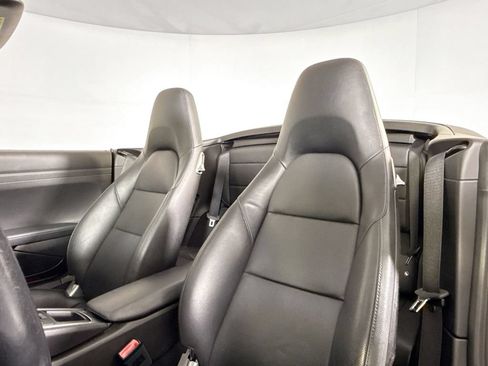 Certified 2014 Porsche 911 Carrera RWD image 5