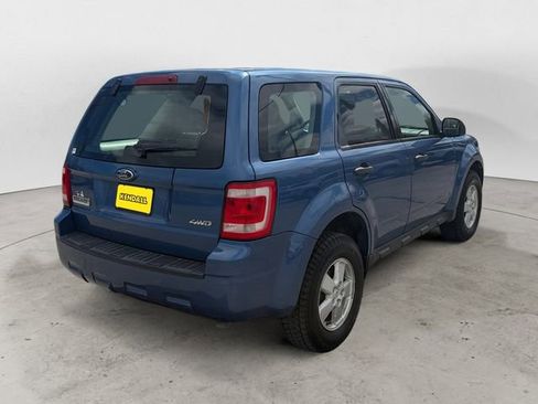 Used 2009 Ford Escape XLS AWD/4WD image 5