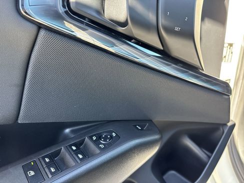 Used 2025 BMW X3 xDrive30i w/ M Sport Package image 19