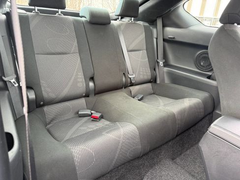 Used 2011 Scion tC FWD image 27