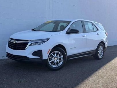 Certified 2023 Chevrolet Equinox LS w/ Driver Confidence II Package