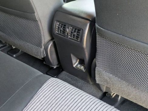 Used 2020 Toyota 4Runner SR5 image 31