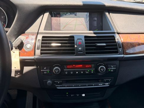 Used 2013 BMW X5 xDrive50i w/ Premium Pkg AWD/4WD image 35