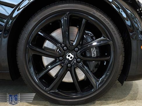 Used 2021 Bentley Continental GT image 36