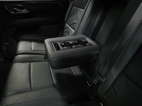 Used 2022 Chevrolet Suburban Z71 w/ Max Trailering Package image 17
