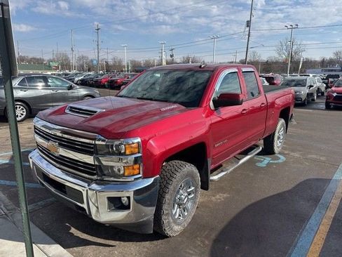 Used 2018 Chevrolet Silverado 2500 LT w/ LT Convenience Package image 1