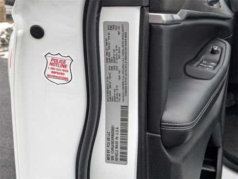 Used 2024 Jeep Grand Cherokee L Limited w/ Luxury Tech Group II image 40