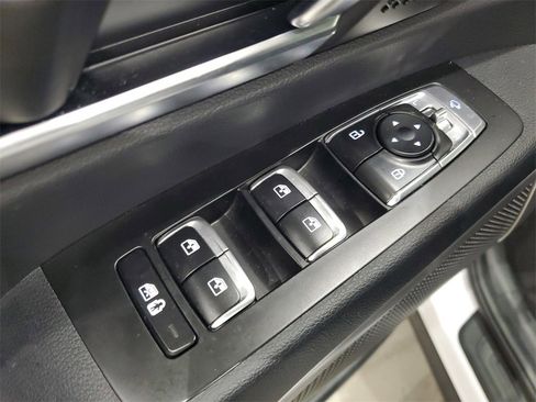 Used 2024 Kia Telluride EX X-Line image 17