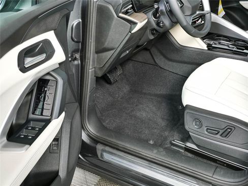 New 2026 Audi Q5 Premium AWD/4WD image 7