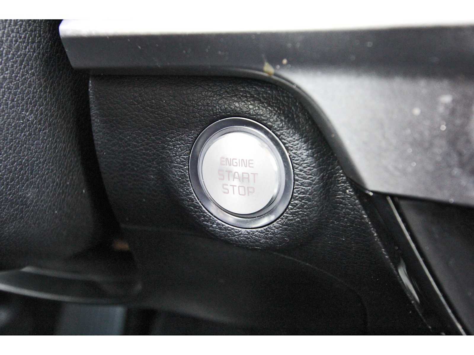 Used 2024 Kia Telluride S FWD image 28