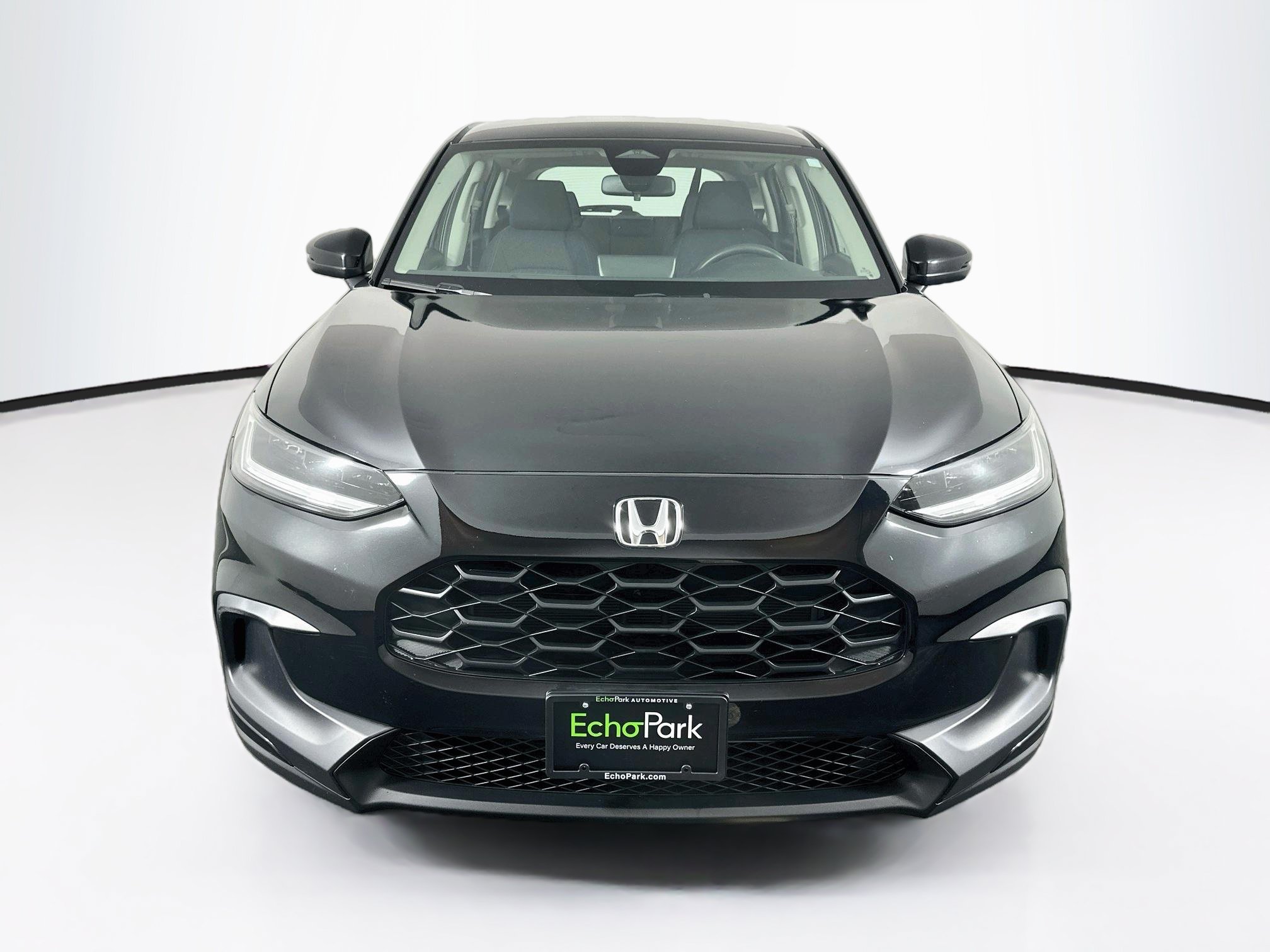 Used 2025 Honda HR-V LX image 2