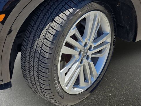 Used 2018 Audi Q5 2.0T Premium Plus w/ Premium Plus Package AWD/4WD image 36